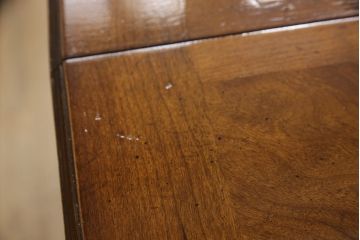 中古　美品　アメリカ高級モデル　DREXEL HERITAGE(ドレクセルヘリテイジ)　天板の曲線や脚先までのデザインが美しいダイニングテーブル(食卓、6人掛け、4人掛け)(定価約150万円)(R-060257)