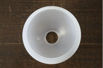 アンティーク照明　大正昭和初期　海軍　錨　オパールセントの優しい色合いと切子が目を惹くデスクスタンド(卓上照明、スタンドライト、テーブルライト)(R-060261)