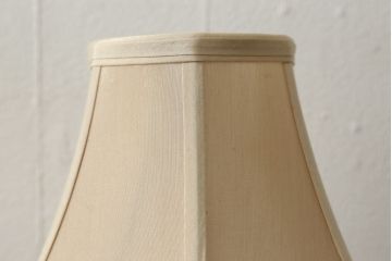 アメリカビンテージ　LEVITON(レビトン)社製　支柱のガラスフレームがエレガントな雰囲気を醸し出すテーブルスタンド(卓上照明、テーブルライト、ヴィンテージ)(R-060262)