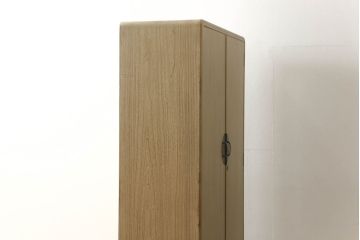 中古　美品　伝統工芸士　田澤謙介作　かくし付き　落ち着きのある金具が凛とした雰囲気を高める加茂総桐箪笥(大丸、桐たんす、着物箪笥、引き出し、衣装タンス)(R-060274)