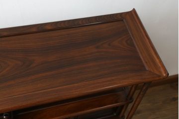 ビンテージ　指物家具　総漆塗り　木のぬくもりが感じられる総紫檀(シタン)材の飾り棚(ヴィンテージ、茶棚、違い棚)(R-060277)