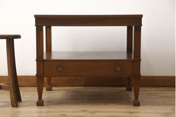 中古　DREXEL HERITAGE(ドレクセルヘリテイジ)　Triune(トライユン)シリーズ　すっきりした佇まいのエンドテーブル(定価約21万円)(サイドテーブル、飾り台)(R-060281)