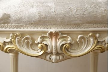 中古　美品　イタリア高級家具　SILIK(シリック)　FIDIAシリーズ　ロココ調　細部まで凝った造りが美しいダイニングチェア(定価約50万円)(椅子、イス、サロンチェア)(R-060290)
