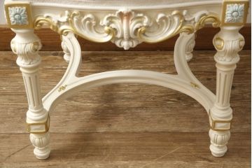 中古　美品　イタリア高級家具　SILIK(シリック)　FIDIAシリーズ　ロココ調　細部まで凝った造りが美しいダイニングチェア(定価約50万円)(椅子、イス、サロンチェア)(R-060290)
