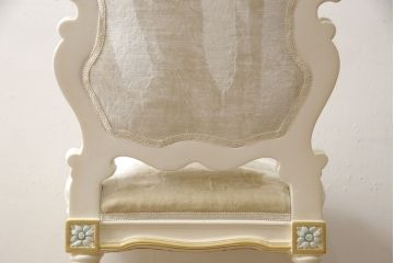 中古　美品　イタリア高級家具　SILIK(シリック)　FIDIAシリーズ　ロココ調　細部まで凝った造りが美しいダイニングチェア(定価約50万円)(椅子、イス、サロンチェア)(R-060290)