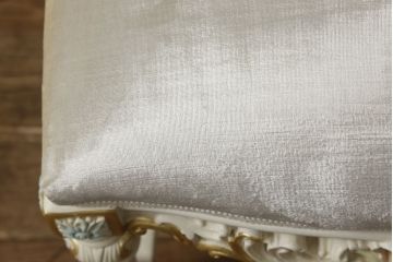 中古　美品　イタリア高級家具　SILIK(シリック)　FIDIAシリーズ　ロココ調　細部まで凝った造りが美しいダイニングチェア(定価約50万円)(椅子、イス、サロンチェア)(R-060291)