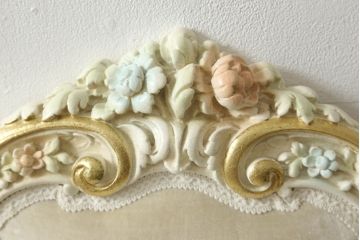中古　美品　イタリア高級家具　SILIK(シリック)　FIDIAシリーズ　ロココ調　細部まで凝った造りが美しいダイニングチェア(定価約50万円)(椅子、イス、サロンチェア)(R-060293)