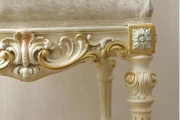 中古　美品　イタリア高級家具　SILIK(シリック)　FIDIAシリーズ　ロココ調　細部まで凝った造りが美しいダイニングチェア(定価約50万円)(椅子、イス、サロンチェア)(R-060293)