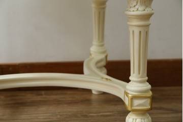 中古　美品　イタリア高級家具　SILIK(シリック)　FIDIAシリーズ　ロココ調　細部まで凝った造りが美しいダイニングチェア(定価約50万円)(椅子、イス、サロンチェア)(R-060293)