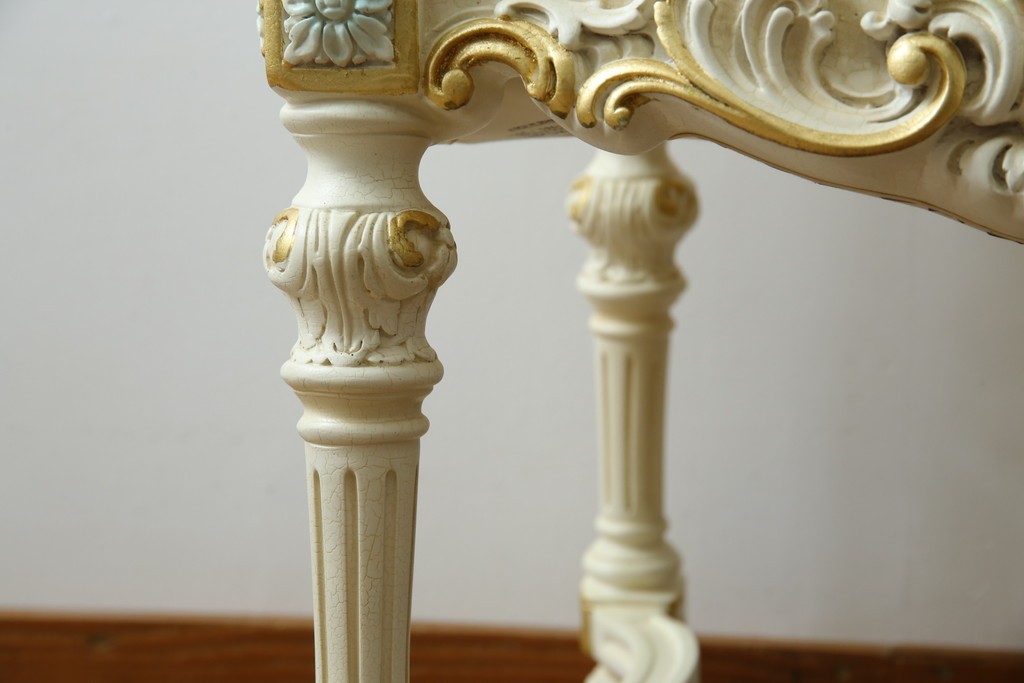 中古　美品　イタリア高級家具　SILIK(シリック)　FIDIAシリーズ　ロココ調　細部まで凝った造りが美しいダイニングチェア(定価約50万円)(椅子、イス、サロンチェア)(R-060293)