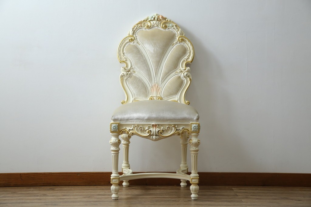 中古　美品　イタリア高級家具　SILIK(シリック)　FIDIAシリーズ　ロココ調　細部まで凝った造りが美しいダイニングチェア(定価約50万円)(椅子、イス、サロンチェア)(R-060293)