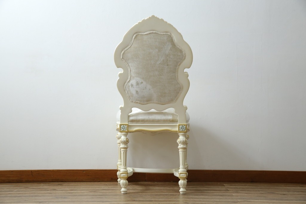 中古　美品　イタリア高級家具　SILIK(シリック)　FIDIAシリーズ　ロココ調　細部まで凝った造りが美しいダイニングチェア(定価約50万円)(椅子、イス、サロンチェア)(R-060293)