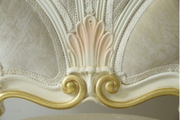 中古　美品　イタリア高級家具　SILIK(シリック)　FIDIAシリーズ　ロココ調　細部まで凝った造りが美しいダイニングチェア(定価約50万円)(椅子、イス、サロンチェア)(R-060293)
