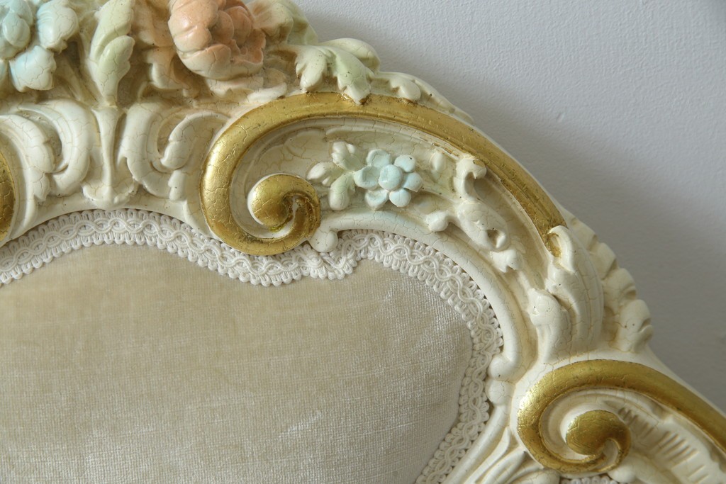 中古　美品　イタリア高級家具　SILIK(シリック)　FIDIAシリーズ　ロココ調　細部まで凝った造りが美しいダイニングチェア(定価約50万円)(椅子、イス、サロンチェア)(R-060293)