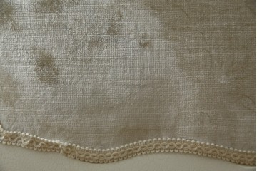 中古　美品　イタリア高級家具　SILIK(シリック)　FIDIAシリーズ　ロココ調　細部まで凝った造りが美しいダイニングチェア(定価約50万円)(椅子、イス、サロンチェア)(R-060293)