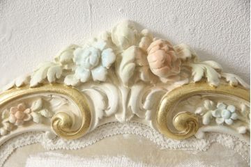 中古　美品　イタリア高級家具　SILIK(シリック)　FIDIAシリーズ　ロココ調　細部まで凝った造りが美しいダイニングチェア(定価約50万円)(椅子、イス、サロンチェア)(R-060294)