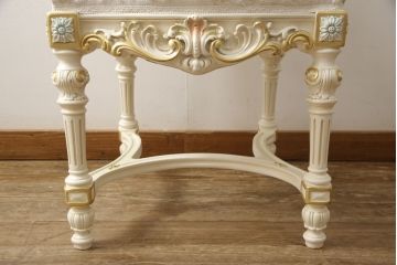 中古　美品　イタリア高級家具　SILIK(シリック)　FIDIAシリーズ　ロココ調　細部まで凝った造りが美しいダイニングチェア(定価約50万円)(椅子、イス、サロンチェア)(R-060295)