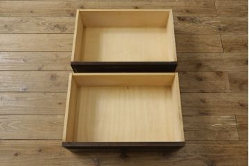 中古　美品　北海道民芸家具　和洋どちらのお部屋にも馴染むブックケース(本箱、収納棚、キャビネット、飾り棚)(R-060300)
