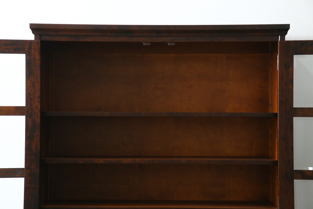 中古　美品　北海道民芸家具　和洋どちらのお部屋にも馴染むブックケース　(R-060300)