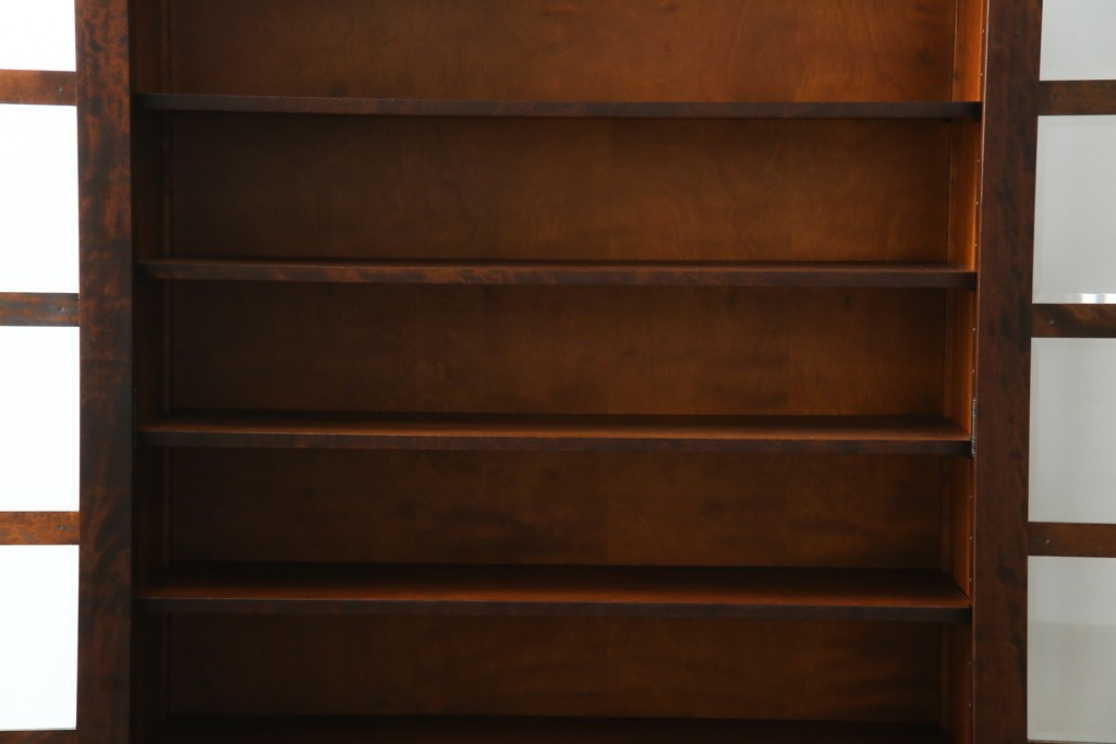 中古　美品　北海道民芸家具　和洋どちらのお部屋にも馴染むブックケース　(R-060300)