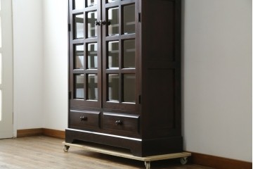 中古　美品　北海道民芸家具　和洋どちらのお部屋にも馴染むブックケース　(R-060300)