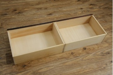 中古　美品　北海道民芸家具　和洋どちらのお部屋にも馴染むブックケース　(R-060300)