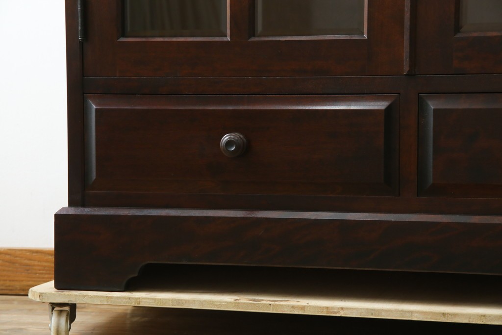 中古　美品　北海道民芸家具　和洋どちらのお部屋にも馴染むブックケース　(R-060300)