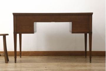 中古　DREXEL HERITAGE(ドレクセルヘリテイジ)　Triune(トライユン)　モダンクラシックなデザインがステキなニーホールデスク(両袖デスク、机、ワークデスク、在宅ワーク用、在宅用)(定価約41万円)(R-060301)