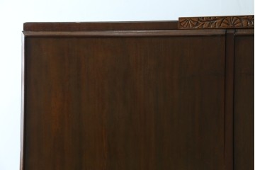 イギリスアンティーク　マホガニー材　薄型がいいね!　クラシカルな雰囲気が素敵な猫脚ワードローブ　(R-060304)