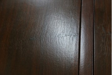 イギリスアンティーク　マホガニー材　薄型がいいね!　クラシカルな雰囲気が素敵な猫脚ワードローブ　(R-060304)