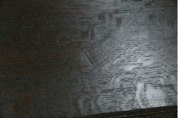 和製アンティーク　ナラ材　幕板下に棚のある珍しいデザインが魅力的な平机　(R-060311)