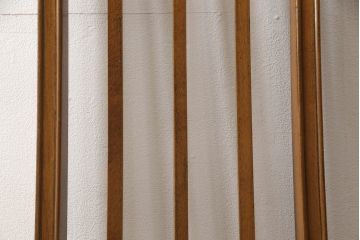 中古　美品　イタリア　ブランド家具　メデア(Medea)　背板の彫刻と華やかなファブリックが印象的なハイバックチェア(椅子、イス、ダイニングチェア)(R-060314)