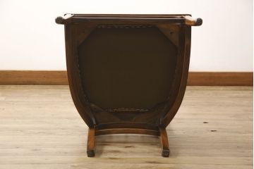中古　美品　イタリア　ブランド家具　メデア(Medea)　背板の彫刻と華やかなファブリックが印象的なハイバックチェア(椅子、イス、ダイニングチェア)(R-060314)