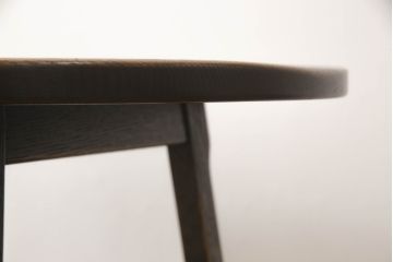 中古　飛騨産業　PROVINCIAL(プロヴィンシャル・プロビンシャル)シリーズ　キツツキ　クリケットテーブル(プロビンシャル、コーヒーテーブル、カフェテーブル、机、丸テーブル、ラウンドテーブル)(定価約17万円)(R-060321)