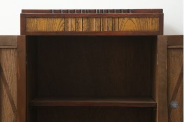 和製アンティーク家具　昭和中期　レトロな佇まいの本箱(ブックケース、本棚、収納棚、戸棚、サイドキャビネット)(R-060326)