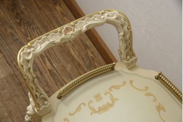 中古　SILIK(シリック)　気品溢れる佇まいが目を引くワゴンテーブル(トロリー、キッチンワゴン、トローリー)(定価約40万円)(R-060329)