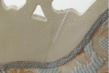 中古　美品　SILIK(シリック)　ロココ調　クラシカルで華やかな佇まいが魅力的な3人掛けソファ(3P、三人掛けソファ)(定価約180万円)(R-060332)