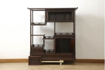 中古　花梨(カリン)材　民芸家具　深みのある色合いが美しい飾り棚(戸棚、茶棚、違い棚)(R-060335)