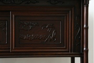 中古　花梨(カリン)材　民芸家具　深みのある色合いが美しい飾り棚　(R-060335)