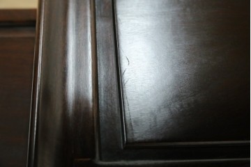 中古　花梨(カリン)材　民芸家具　深みのある色合いが美しい飾り棚　(R-060335)