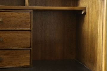 中古　美品　アメリカブランド家具　希少サイズ!!　DREXEL HERITAGE(ドレクセルヘリテイジ)　鏡と作業台がついた機能的な縦型ドレッシングチェスト(サイドチェスト、引き出し、縦型ランジェリーチェスト、ドレッサー)(R-060343)