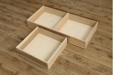 ラフジュ工房オリジナル　古建具リメイク　オリジナル紋様ガラスがレトロな雰囲気を高めるサイドボード(収納棚、戸棚、サイドキャビネット)(R-060346)