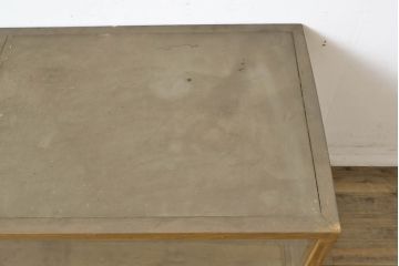 和製アンティーク　ナラ材　コレクションケースとしてもおすすめの卓上ガラスケース(ショーケース、飾り棚、陳列棚、キャビネット、店舗什器)(R-060361)