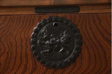 中古　美品　和製民芸家具　天板リメイク　岩谷堂箪笥　テレビ台としてもおすすめな和風ローチェスト(衣装箪笥、テレビボード、引き出し、ローボード)(R-060369)