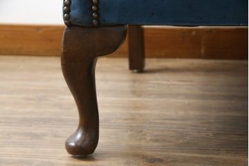 中古　イギリス　本革　(チェスターフィールド)　重厚感のある佇まいが魅力的なウイングバックソファ(レザーソファ、ウィングバックチェア、アームソファ、1人掛けソファ、1Pソファ)(R-060375)