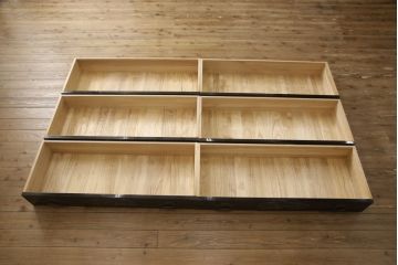中古　美品　手打ち金具　岩谷堂箪笥　総漆塗り　龍の金具が存在感を放つ和箪笥(竜金具　衣装箪笥、整理たんす、着物タンス、収納箪笥、引き出し)(定価約200万円)(R-060379)