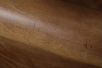 中古　美品　ロイズ・アンティークス取り扱い　本革　落ち着いた色味が大人な空間を演出するアムステルダム3人掛けレザーソファ(3Pソファ、アームソファ)(定価約54万円)(R-060391)