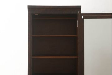 希少サイズ　中古　北海道民芸家具　細身で取り入れやすい上品な幅狭ワードローブ(洋服タンス、収納棚、細身、ロッカータンス)(R-060407)