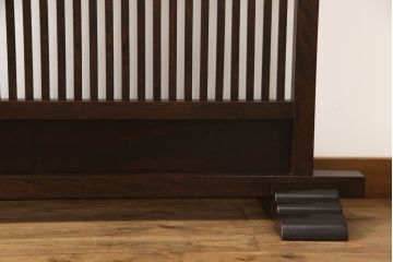 中古　松本民芸家具　洗練された上品な佇まいが魅力のC型衝立(つい立て、パーテーション)(定価約18万円)(R-060410)