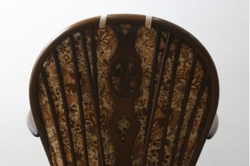 中古　美品　イギリス　ERCOL(アーコール)　落ち着いた色合いのボタニカル柄が印象的なクッション付きロッキングチェア(揺り椅子、イス、アームチェア)(R-060419)